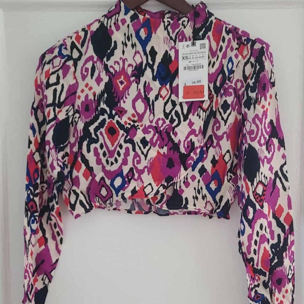 Long Sleeves Crop Top
